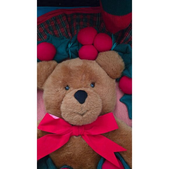 Vintage Large Teddy Bear Wreath AND 3 Stockings All Handmade, Read Description - Picture 3 of 16